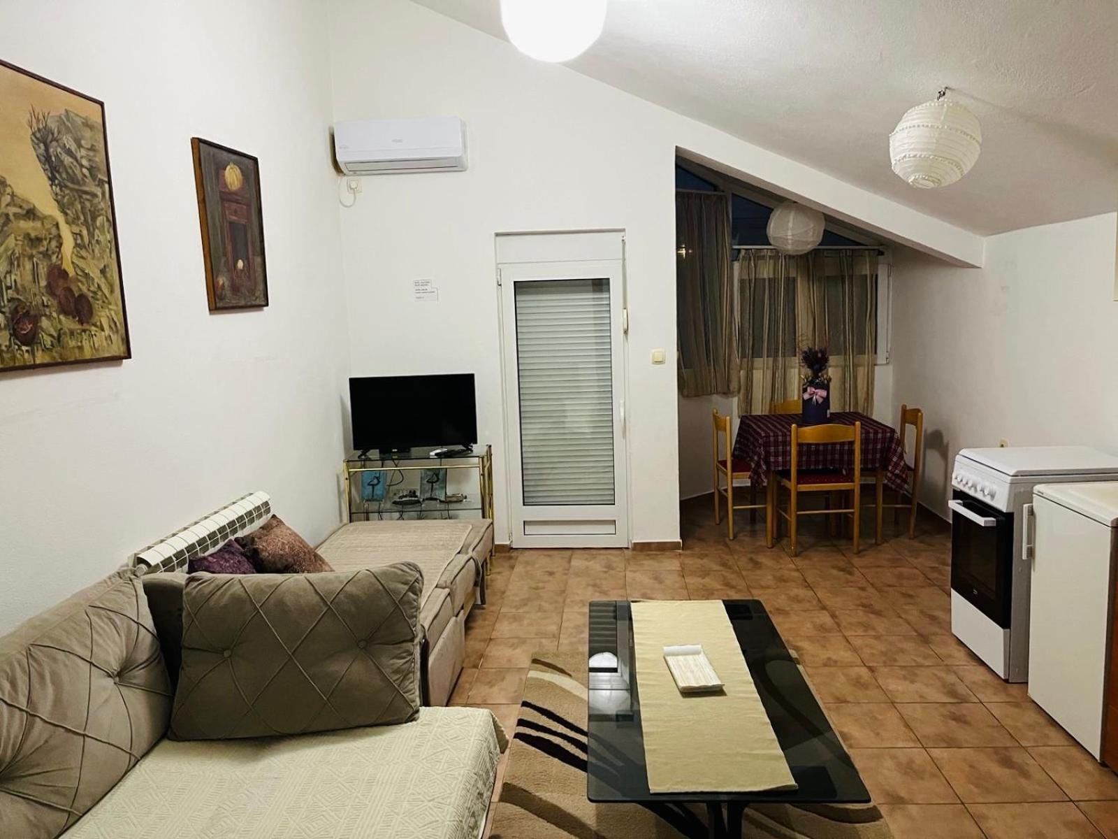 Hotel House Of Peace Podgorica Exterior foto